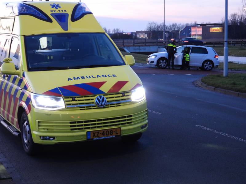 Fietser gewond na aanrijding met personenauto