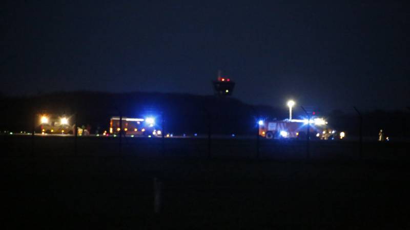 Veel hulpdiensten opgeroepen voor vliegtuigongeval