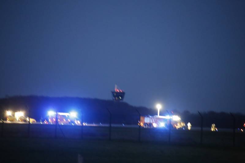 Veel hulpdiensten opgeroepen voor vliegtuigongeval