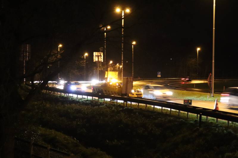 Opnieuw auto uit de bocht