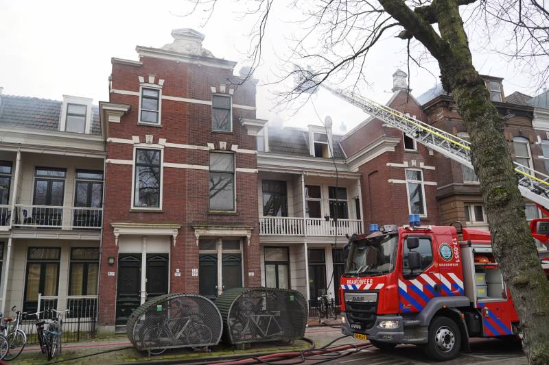 Veel rook bij brand in appartementencomplex
