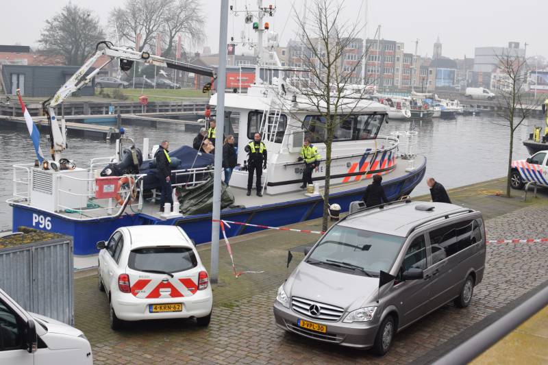 Stoffelijk overschot in het water gevonden