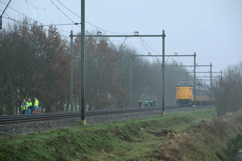Geen treinverkeer na aanrijding met trein