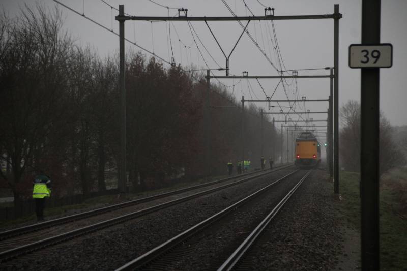 Geen treinverkeer na aanrijding met trein