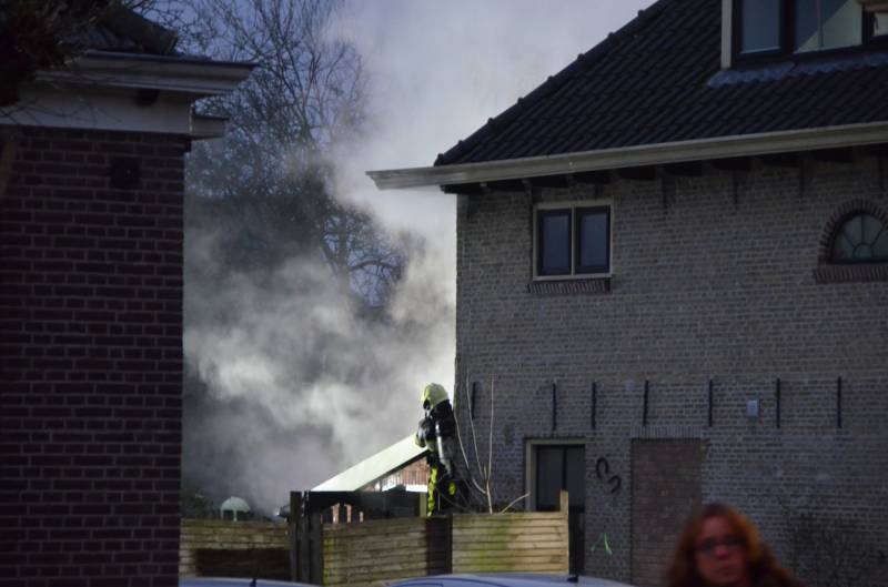 Veel schade na uitslaande woningbrand