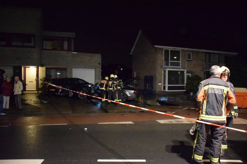 Bestuurder dure auto vlucht na eenzijdig ongeval