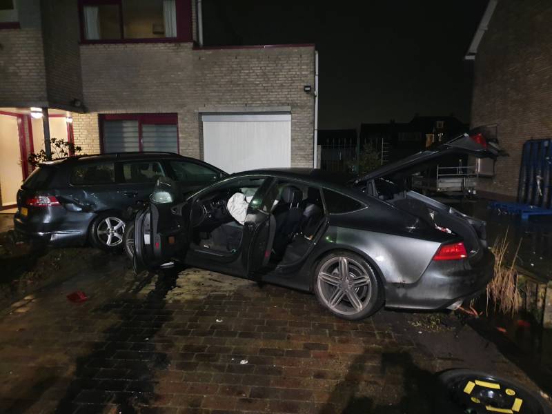 Bestuurder dure auto vlucht na eenzijdig ongeval