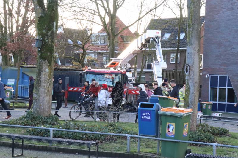 Christelijk lyceum ontruimd na brand op toilet