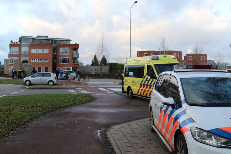 Fietser aangereden op rotonde