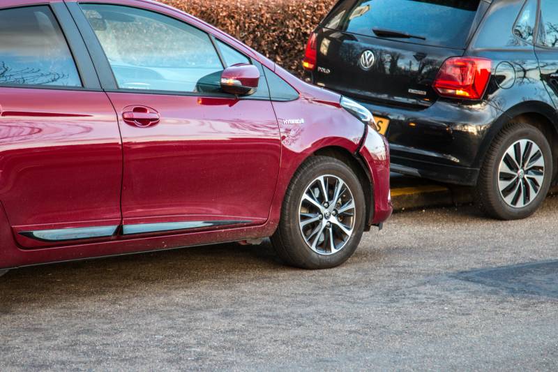 Scooterrijder gewond na aanrijding