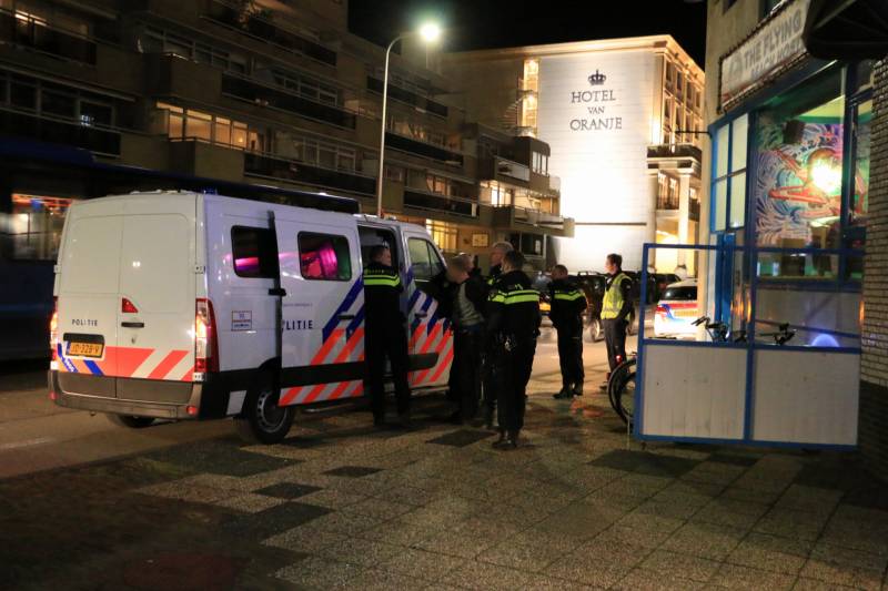 Verwarde gast aangehouden na steekincident in The Flying Pig