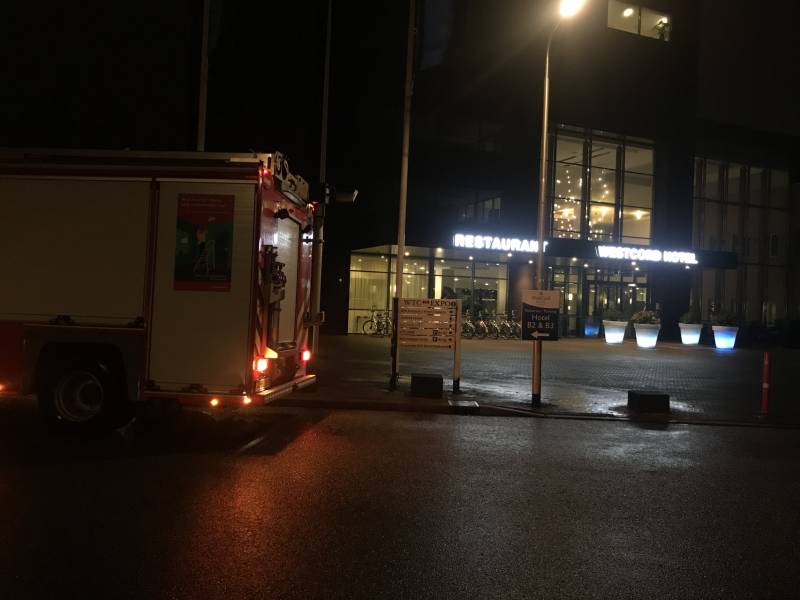 Brandweer onderzoekt brandlucht in WTC hotel
