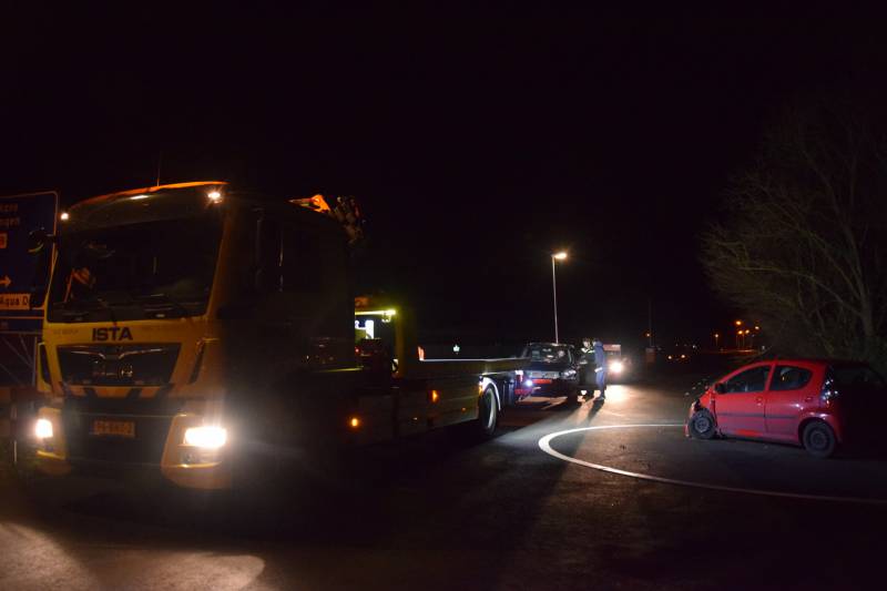 Flinke schade en gewonde na frontale botsing