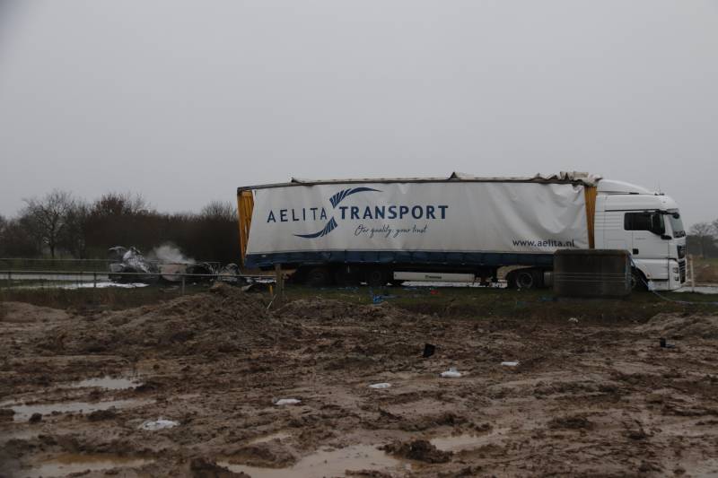 Dode gevonden in uitgebrande auto