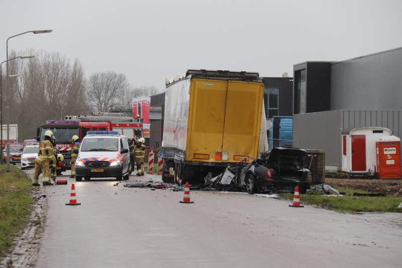 Dode gevonden in uitgebrande auto