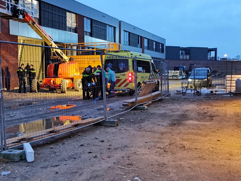 Persoon gewond op bouwplaats