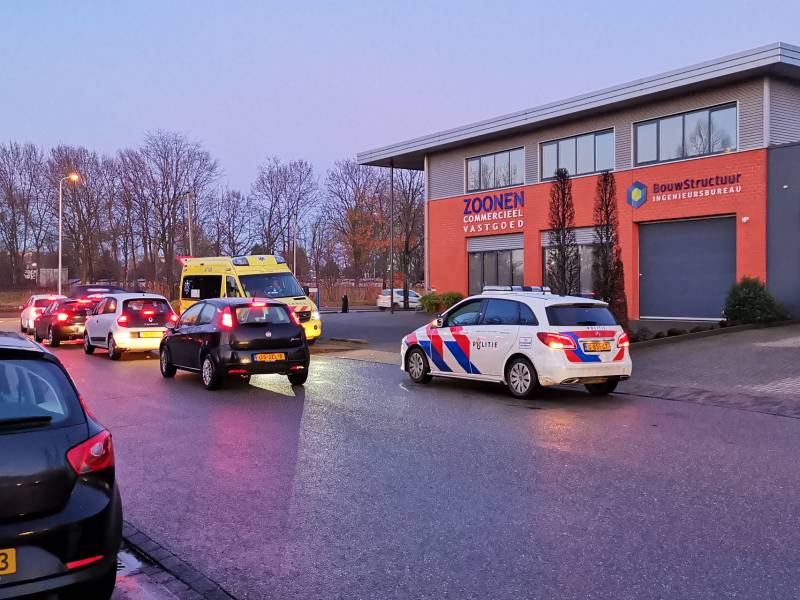 Fietser licht gewond na aanrijding met auto