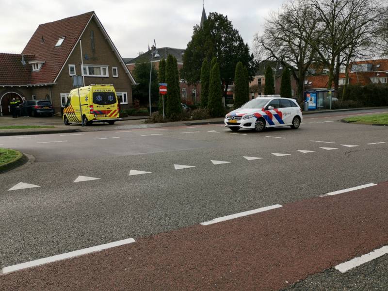 Fietser gewond na aanrijding met auto