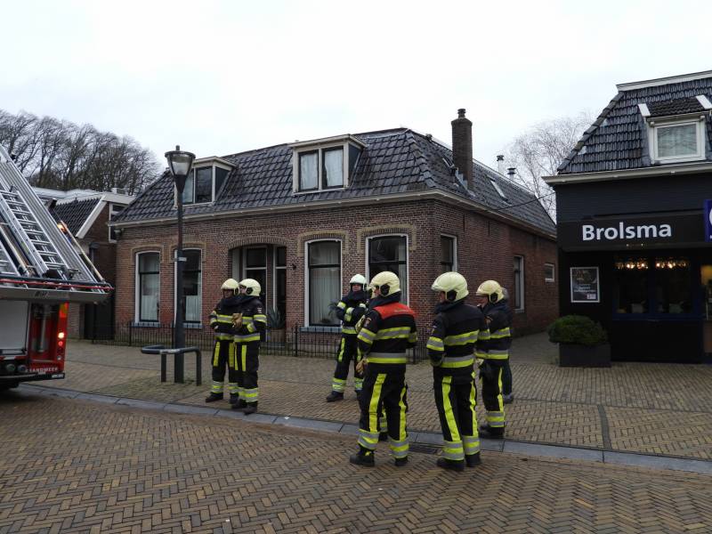 Stuk dak van woning gewaaid