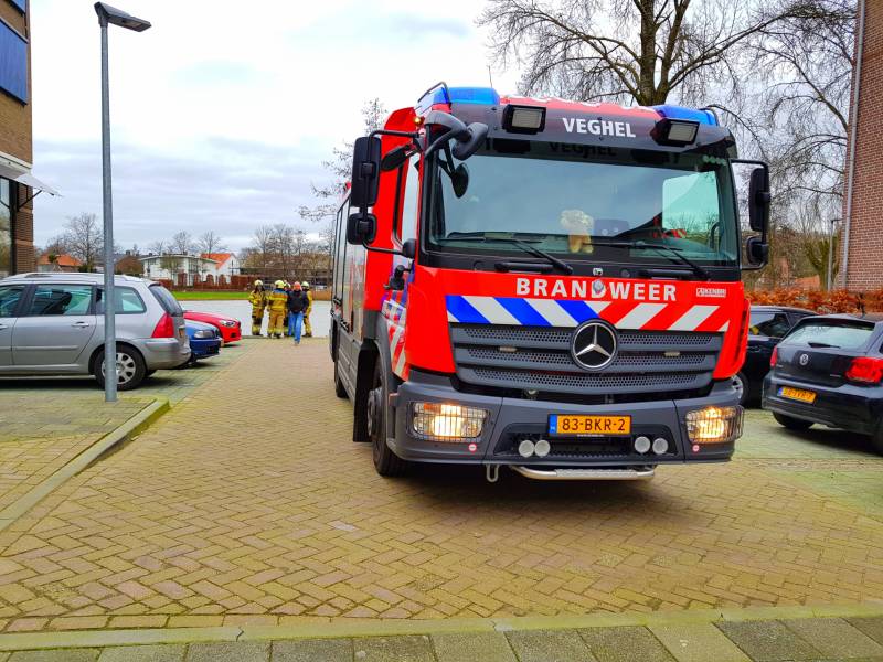 Zonnepanelen losgerukt door harde wind