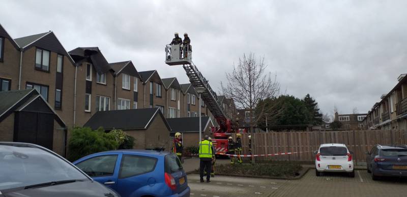 Dak van woning laat los