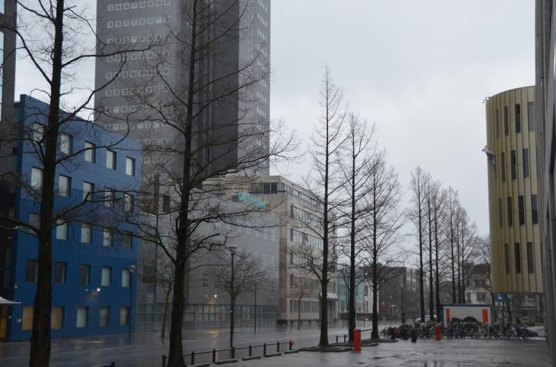 Gevaarlijke situatie door rondvliegend beplating