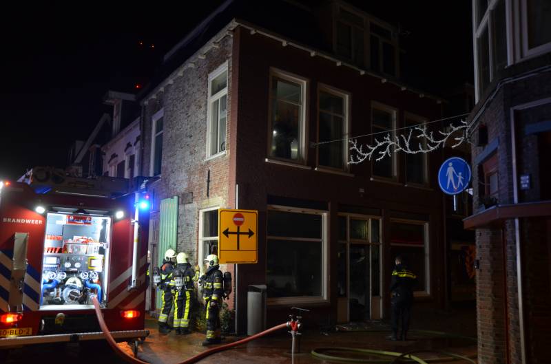 Brand achter de voordeur van Pizzeria Rigoletto