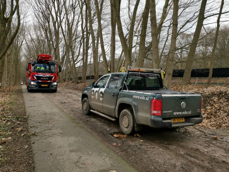 Boom dreigt op A12 te vallen