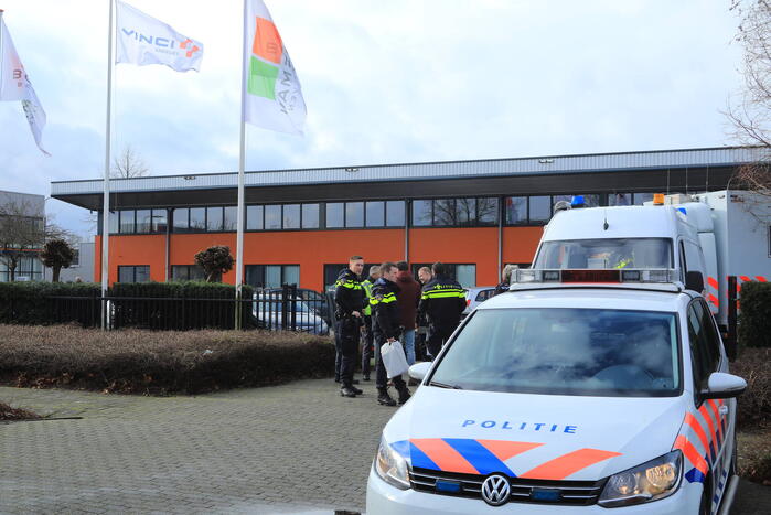 Integrale controle bij 10 autobedrijven op industrieterrein De Isselt