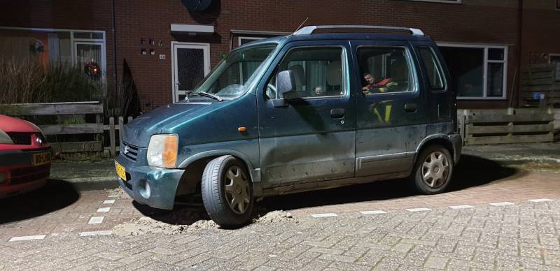 Olie in riool door kapotte auto