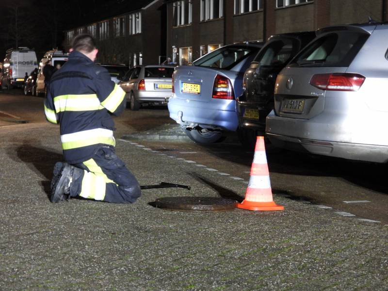 Olie in riool door kapotte auto