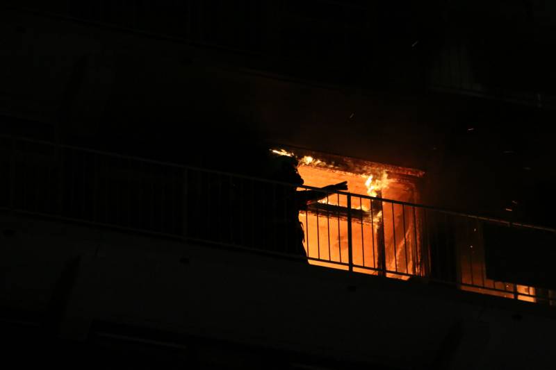 Gewonde bij uitslaande brand in flat