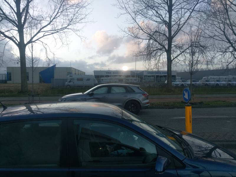 Auto flink beschadigd bij ongeval