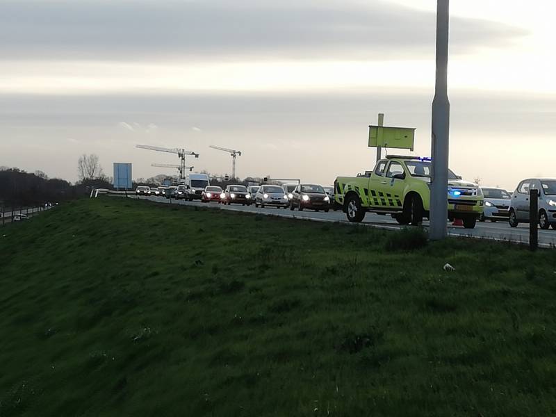 Auto botst op bestelwagen