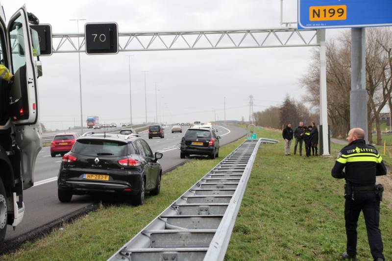 Meerdere auto's beschadigd na kop-staartaanrijding