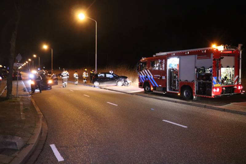 Gewonde na frontale aanrijding op kruising