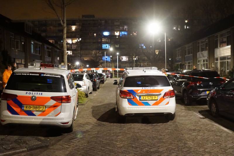 Één dode en drie gewonden bij steekpartij, verdachte aangehouden