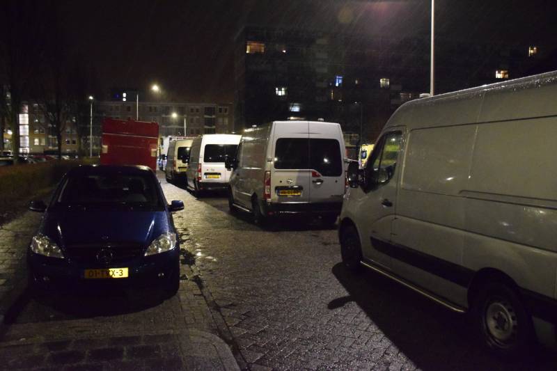 Één dode en drie gewonden bij steekpartij, verdachte aangehouden