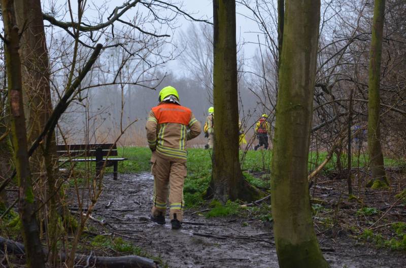 Zoektocht naar persoon te water