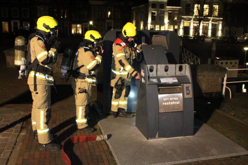 Brand in ondergrondse container