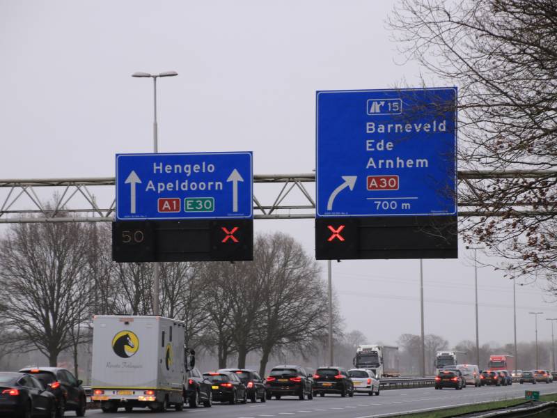 Rijstroken afgesloten door meerdere ongevallen
