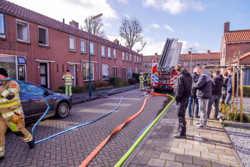 #Woerden Enorme schade bij uitslaande keukenbrand Asterstraat Woerden.