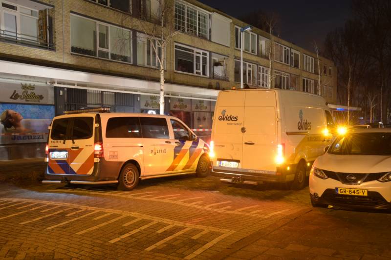 Veel woningen zonder stroom en water na lekkage