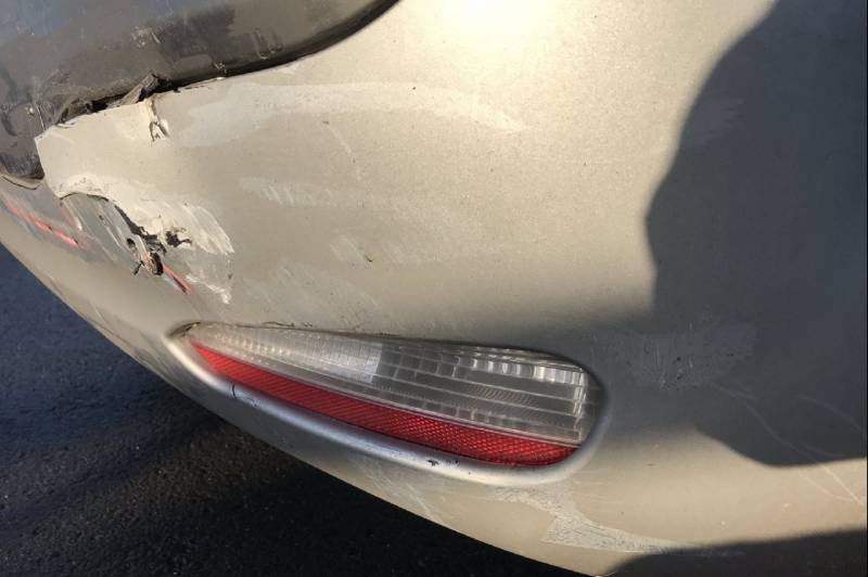 Auto's botsen op Volkerakbrug