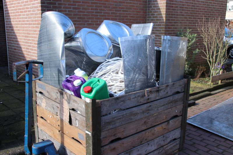 Aanhoudingen bij aangetroffen hennepkwekerijen