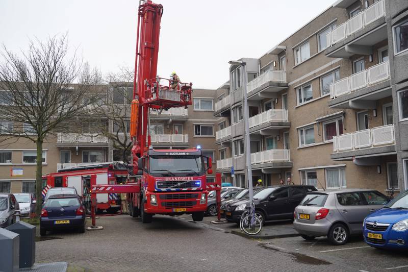 Vrouw uit woning gered bij uitslaande brand in Oosterflank