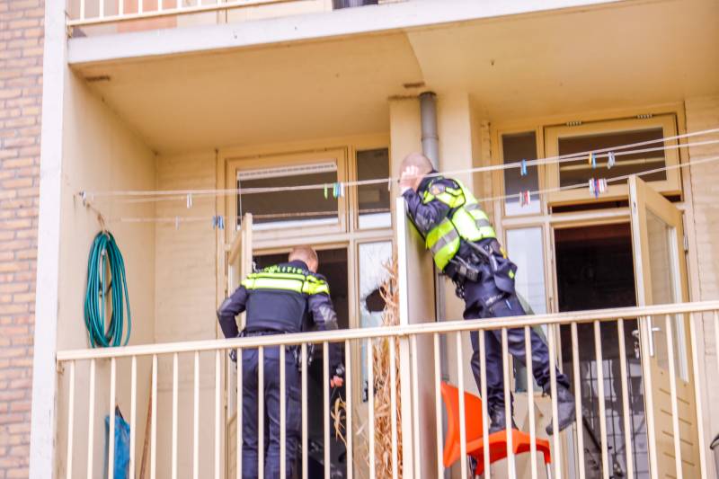 Man gewond na val in woning in Soesterkwartier