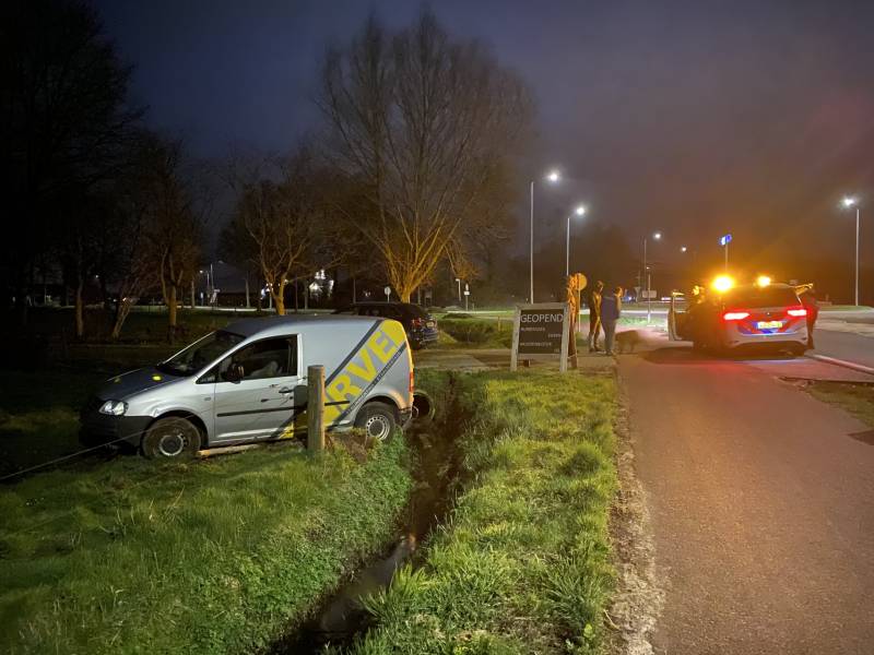 Bestuurder vlucht na ongeval