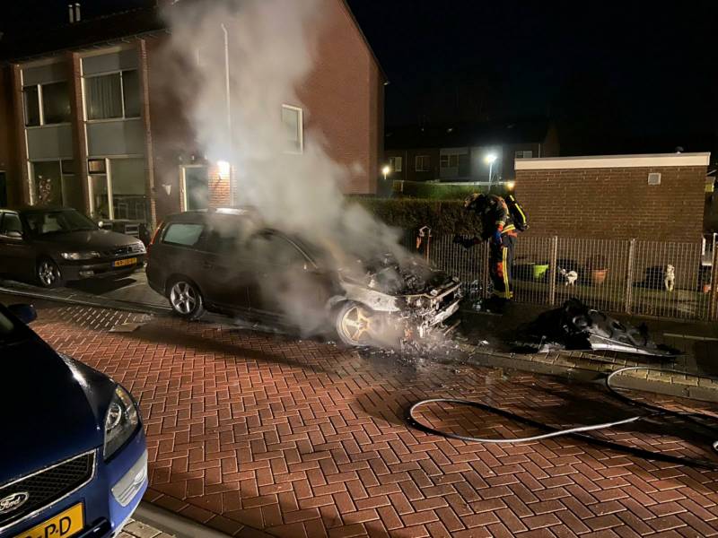 Auto flink beschadigd na brand