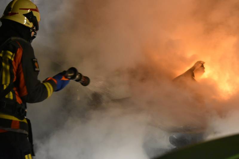 Auto flink beschadigd na brand